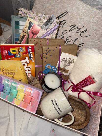 Mystery Book Box – Cărți surpriză & conținut misterios